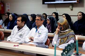 جشن پایان سال بیمارستان رفیده